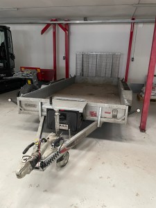 Nugent Maskintrailer